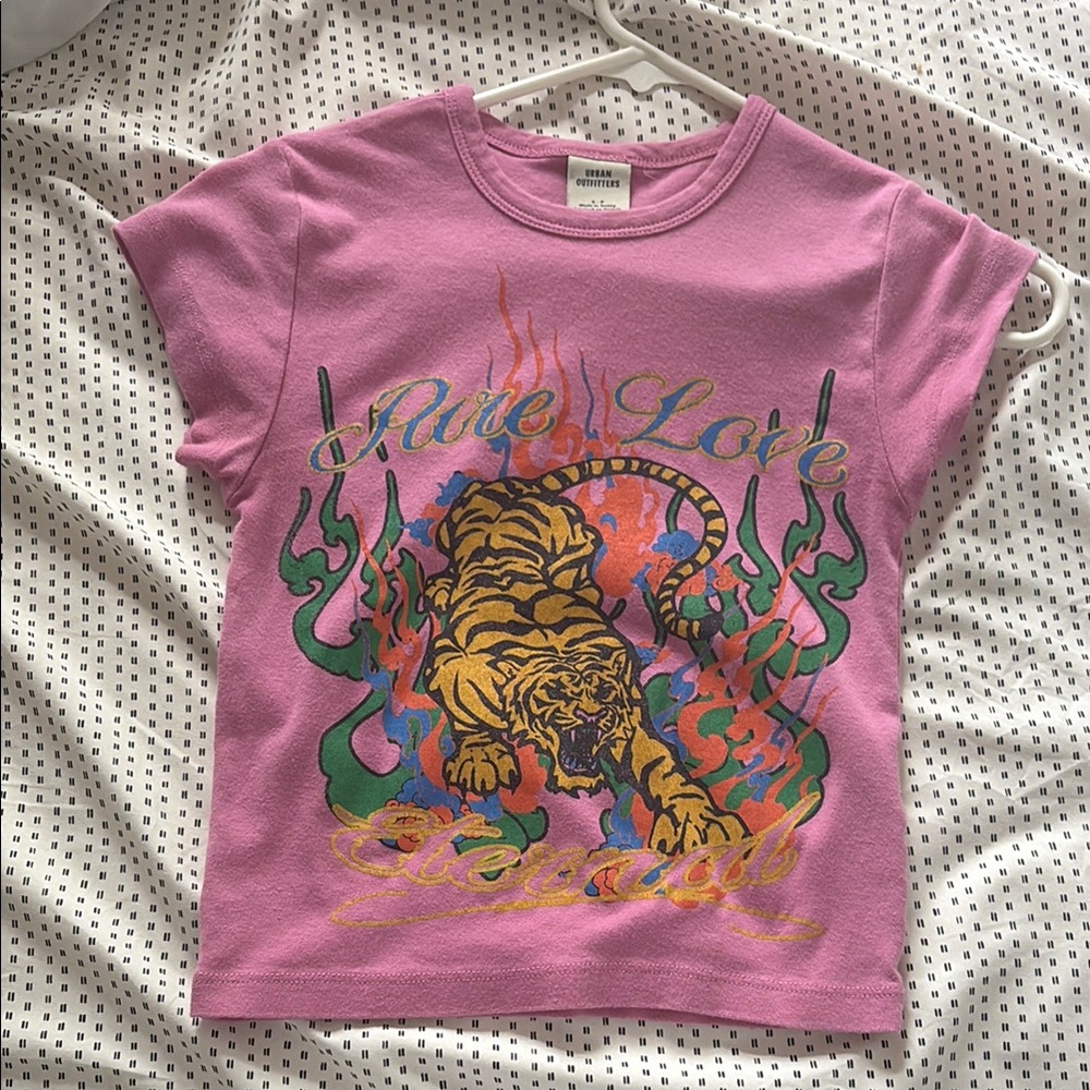 Urban Outfitters Pink Tee with Tiger and Flames